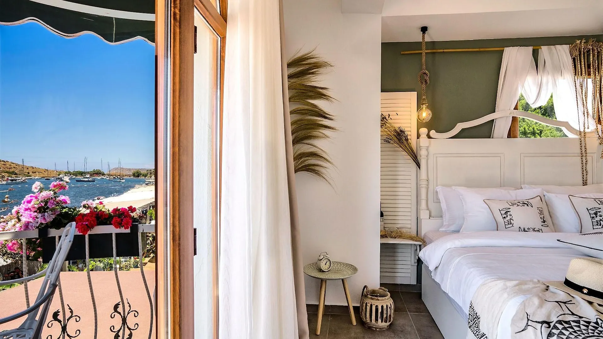 Liman Hotel Guemuesluek - Adult Only Bodrum 3*,